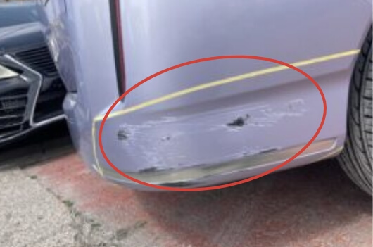 バンパーすり傷 30cm以上(1ヶ所) Before